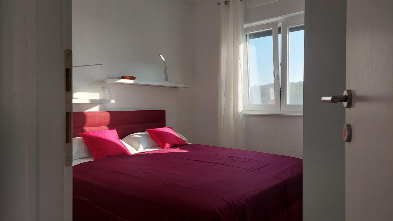 טרוגיר Apartment Vista Oasis With Pool And Terrace מראה חיצוני תמונה